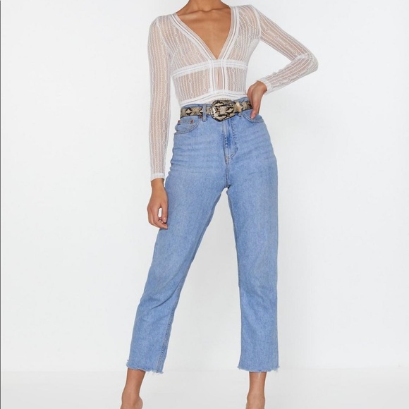 Sheer me out lace bodysuit - Picture 4 of 4